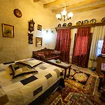 Отель Sofa 3*